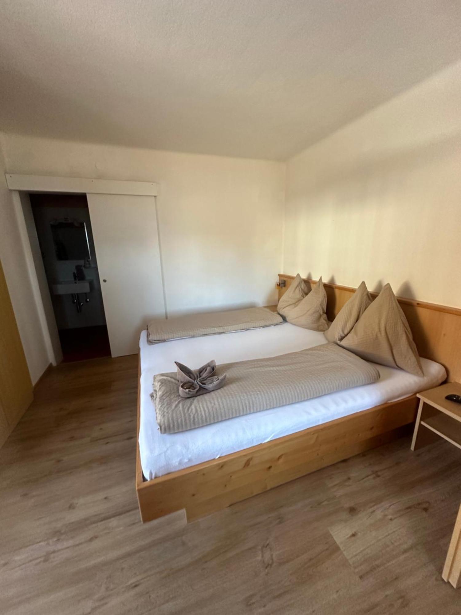 אייסלברג Fruehstueckspension Alpenrose Bed & Breakfast מראה חיצוני תמונה